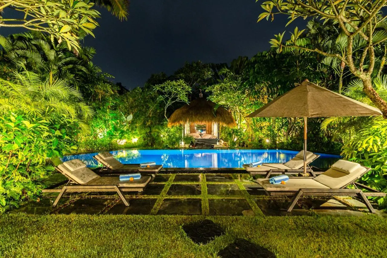 Promo Tropical 3 Bd Villa With Office And Parking Kerobokan