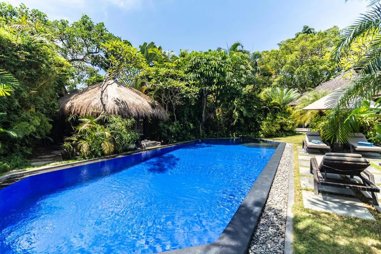 Promo Tropical 3 Bd Villa With Office And Parking Kerobokan Indonésie
