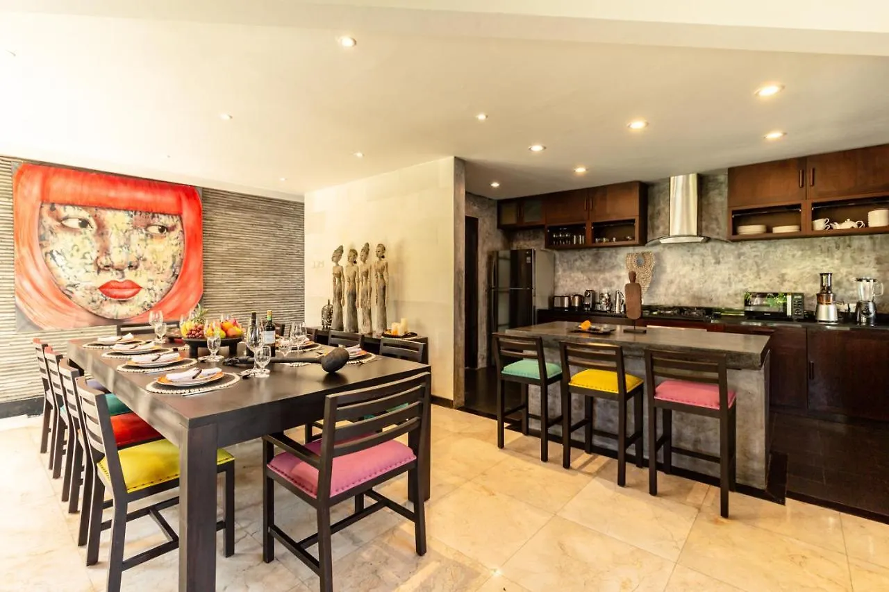 Promo Tropical 3 Bd Villa With Office And Parking Kerobokan